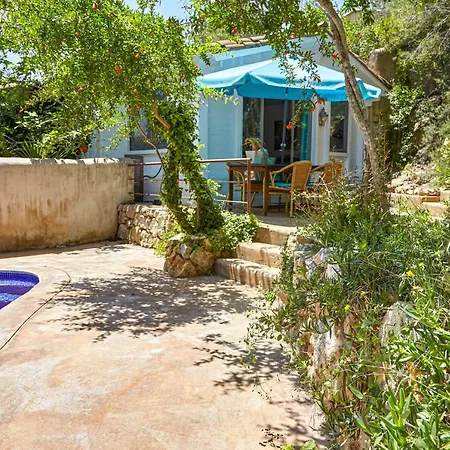 Casa Granada At Masia Nur Sitges, With Private Pool And Adults Only